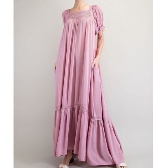 easel Dresses Easel Ruffled Short Sleeve Pleated Wpockets Maxi